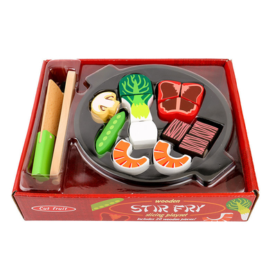 La cuisine miniature en bois de wok chaud végétal de pot a placé les enfants éducatifs