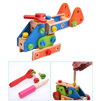L'écrou en bois de bloc constitutif de Montessori joue la vis Toy Girls Boys Gift d'écrou