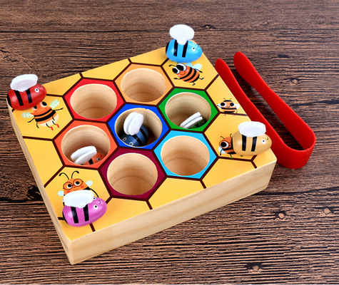 Connaissance de Toy Intelligence Catch Bee Color de bébé de jeu de ruche de Montessori