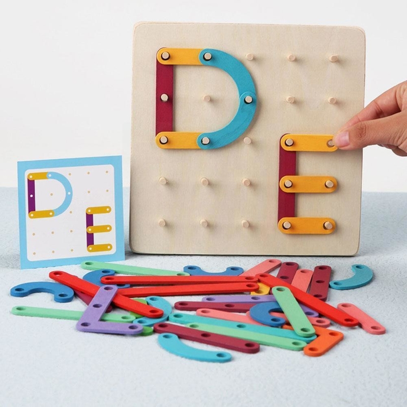 Éducation en bois éducative de première Toy Toy Jigsaw Board Game Child de puzzle de panneau de clou éducation en bois géométrique de Montessori